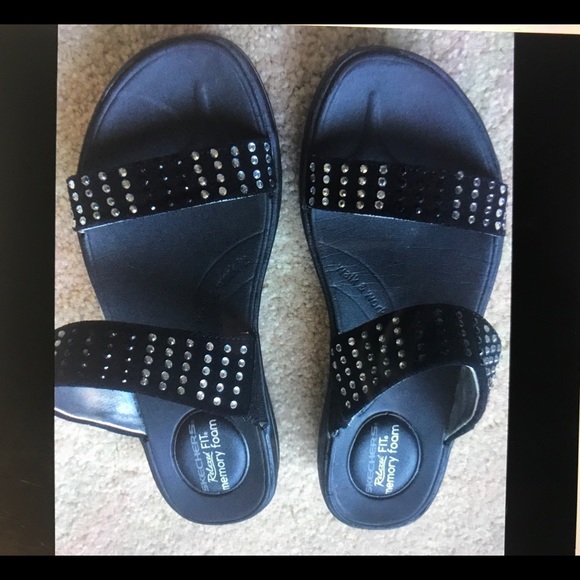 skechers wide fit sandals